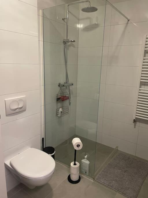 Beautiful Apartment Near Airport Njarthvik Екстериор снимка
